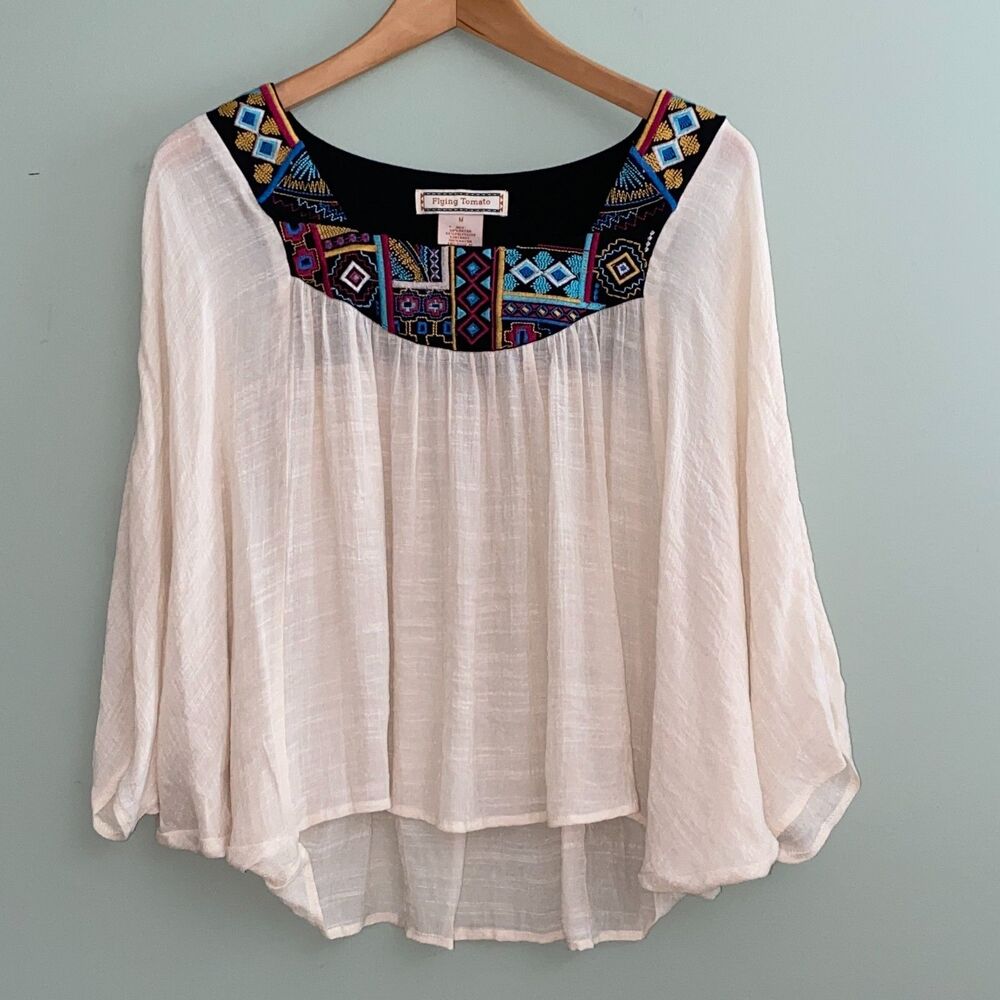 Flying Tomato Embroidered Poncho Top Womens Medium Gauzy Boho Festival Fairy